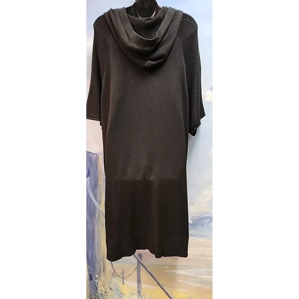 Lululemon M/L Black Opened Up Hooded Poncho Long Version LNC!